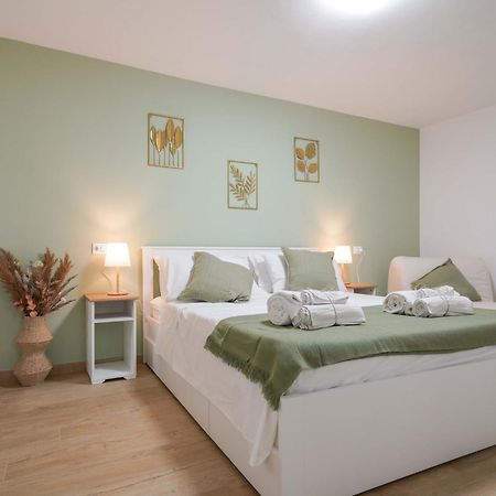 Alice Al Mare Apartment Pescara Luaran gambar